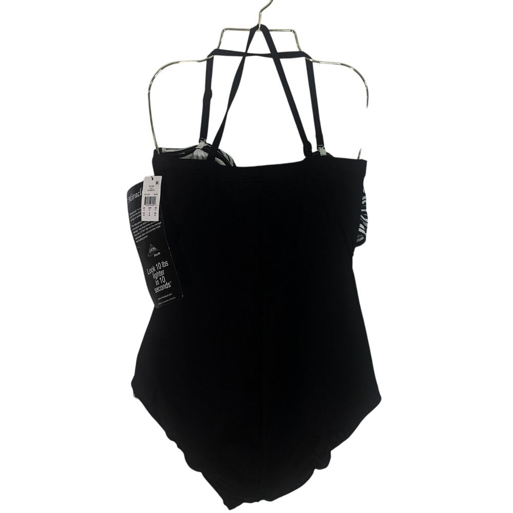 Miraclesuit Swimsuit Womens Size 14 Black White Stripe Underwire Halter NWT - Picture 3 of 5